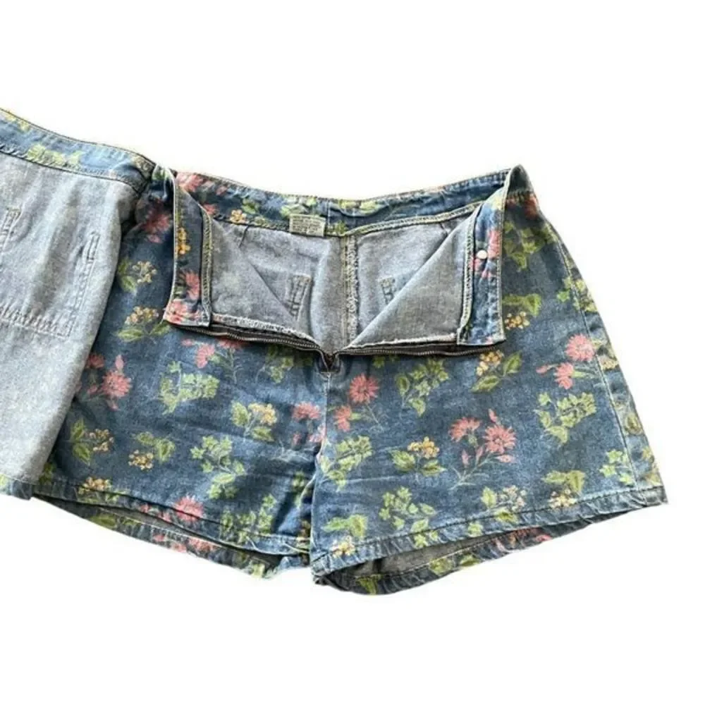 Vintage London London Floral‎ skort Size 9/10